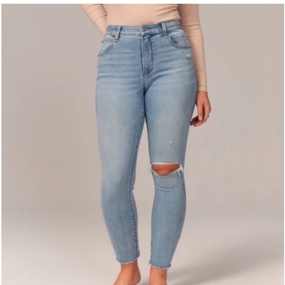 Curve Love High Rise Super Skinny Ankle Jean - Picture 2 of 13